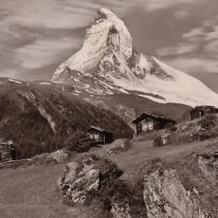 Coral Und Zermatter Stadel *