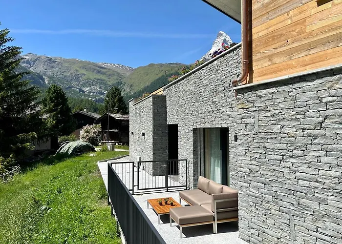 Coral Und Zermatter Stadel Zermatt